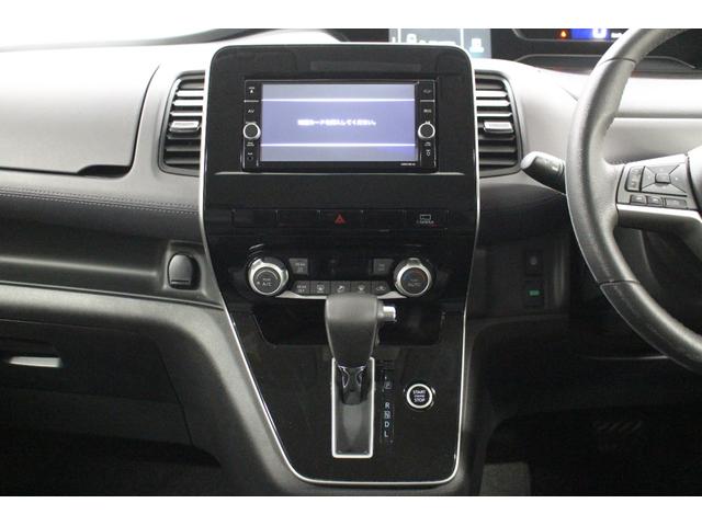 セレナ ハイウェイスターＶ　純正メモリーナビ　アラウンドビューモニター　ＥＴＣ　前後ドライブレコーダー　衝突軽減ブレーキ　車線逸脱警報システム　誤発信抑制機能　両側電動スライドドア　ＬＥＤライト　純正アルミホイール（30枚目）