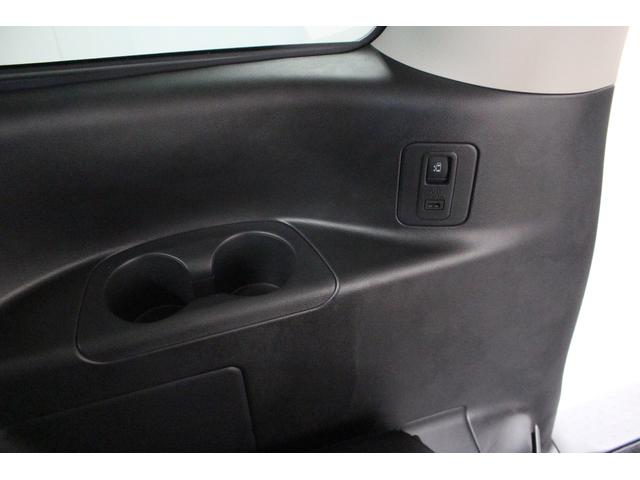 セレナ ハイウェイスターＶ　純正メモリーナビ　アラウンドビューモニター　ＥＴＣ　前後ドライブレコーダー　衝突軽減ブレーキ　車線逸脱警報システム　誤発信抑制機能　両側電動スライドドア　ＬＥＤライト　純正アルミホイール（67枚目）