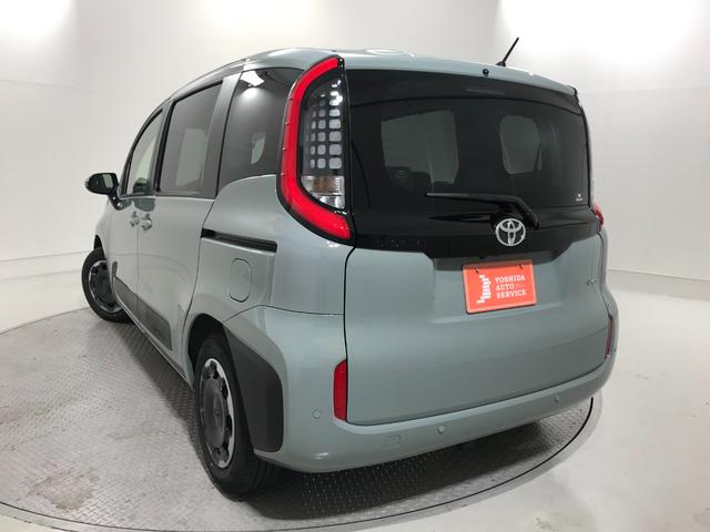 シエンタ ハイブリッドＺ　登録済未使用車　ディスプレイオーディオプラス　パノラミックビューモニター　ブラインドスポットモニター　電子パーキング　オートブレーキホールド　衝突軽減ブレーキ　レーダークルーズコントロール　両側電動（6枚目）