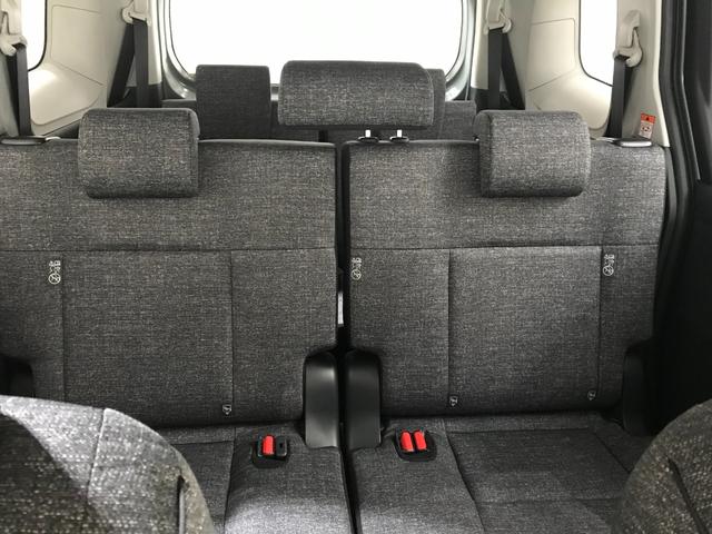 シエンタ ハイブリッドＺ　登録済未使用車　ディスプレイオーディオプラス　パノラミックビューモニター　ブラインドスポットモニター　電子パーキング　オートブレーキホールド　衝突軽減ブレーキ　レーダークルーズコントロール　両側電動（46枚目）