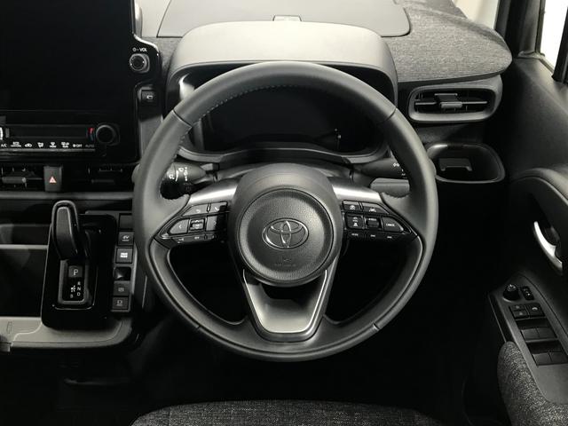 シエンタ ハイブリッドＺ　登録済未使用車　ディスプレイオーディオプラス　パノラミックビューモニター　ブラインドスポットモニター　電子パーキング　オートブレーキホールド　衝突軽減ブレーキ　レーダークルーズコントロール　両側電動（69枚目）