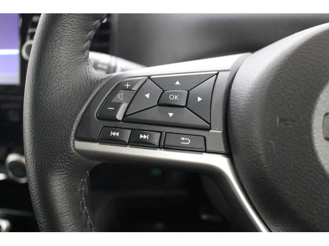 セレナ ハイウェイスター　ＶセレクションＩＩ　純正９型メモリーナビゲーション　フリップダウンモニター　アラウンドビューモニター　ドライブレコーダー　ＥＴＣ　衝突軽減ブレーキ　車線逸脱警報　オートライト　両側電動スライドドア　ＬＥＤライト（35枚目）