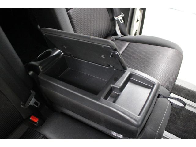 セレナ ハイウェイスター　ＶセレクションＩＩ　純正９型メモリーナビゲーション　フリップダウンモニター　アラウンドビューモニター　ドライブレコーダー　ＥＴＣ　衝突軽減ブレーキ　車線逸脱警報　オートライト　両側電動スライドドア　ＬＥＤライト（53枚目）