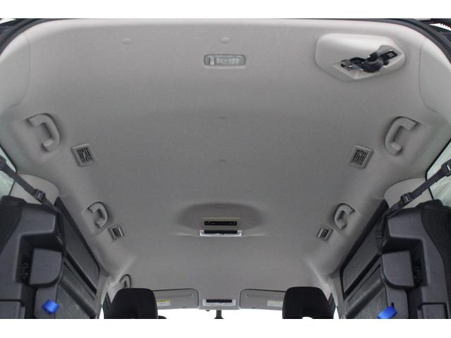 セレナ 　純正メモリーナビ　アラウンドビューモニター　ＥＴＣ　両側電動スライドドア　純正アルミホイール　車線逸脱警報　衝突軽減ブレーキ　ＬＥＤライト　クルーズコントロール　半図譜リリースライドドア（60枚目）