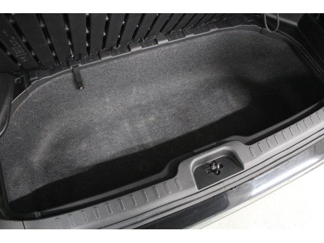 セレナ 　純正メモリーナビ　アラウンドビューモニター　ＥＴＣ　両側電動スライドドア　純正アルミホイール　車線逸脱警報　衝突軽減ブレーキ　ＬＥＤライト　クルーズコントロール　半図譜リリースライドドア（62枚目）