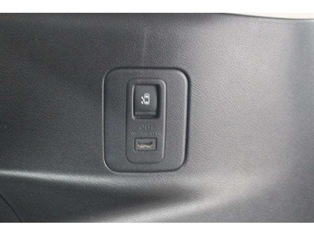 セレナ 　純正メモリーナビ　アラウンドビューモニター　ＥＴＣ　両側電動スライドドア　純正アルミホイール　車線逸脱警報　衝突軽減ブレーキ　ＬＥＤライト　クルーズコントロール　半図譜リリースライドドア（69枚目）