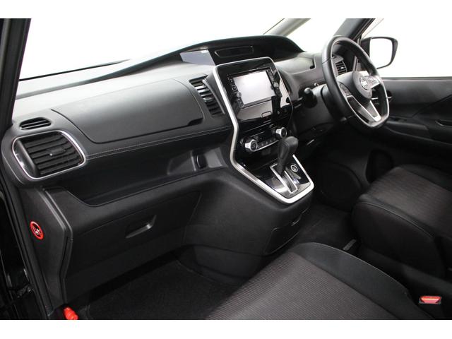 セレナ 　純正メモリーナビ　アラウンドビューモニター　ＥＴＣ　両側電動スライドドア　純正アルミホイール　車線逸脱警報　衝突軽減ブレーキ　ＬＥＤライト　クルーズコントロール　半図譜リリースライドドア（74枚目）