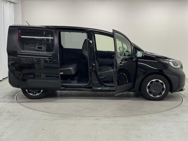 シエンタ ハイブリッドZ ディスプレイオーディオプラス パノラミックビューモニター ACコンセント レーダークルーズコントロール 5人乗り仕様 衝突軽減ブレーキ 誤発信抑制機能 車線逸脱警報 両側電動スライドドア(14枚目)