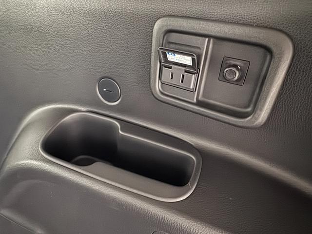 シエンタ ハイブリッドZ ディスプレイオーディオプラス パノラミックビューモニター ACコンセント レーダークルーズコントロール 5人乗り仕様 衝突軽減ブレーキ 誤発信抑制機能 車線逸脱警報 両側電動スライドドア(20枚目)