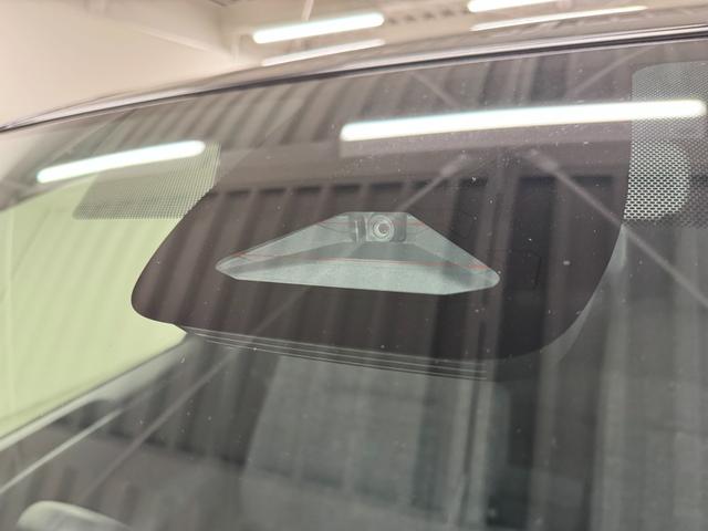 シエンタ ハイブリッドZ ディスプレイオーディオプラス パノラミックビューモニター ACコンセント レーダークルーズコントロール 5人乗り仕様 衝突軽減ブレーキ 誤発信抑制機能 車線逸脱警報 両側電動スライドドア(31枚目)