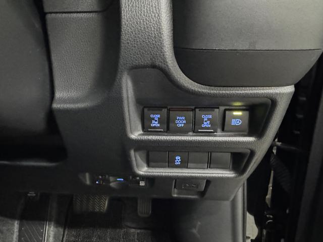 シエンタ ハイブリッドZ ディスプレイオーディオプラス パノラミックビューモニター ACコンセント レーダークルーズコントロール 5人乗り仕様 衝突軽減ブレーキ 誤発信抑制機能 車線逸脱警報 両側電動スライドドア(50枚目)