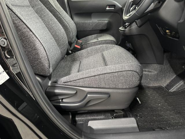 シエンタ ハイブリッドZ ディスプレイオーディオプラス パノラミックビューモニター ACコンセント レーダークルーズコントロール 5人乗り仕様 衝突軽減ブレーキ 誤発信抑制機能 車線逸脱警報 両側電動スライドドア(63枚目)