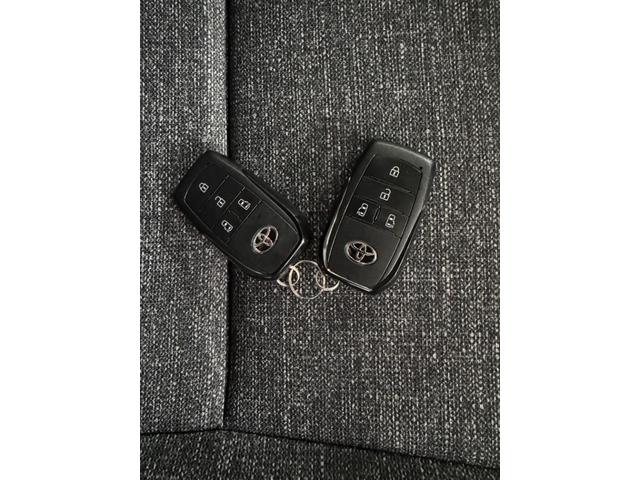 シエンタ ハイブリッドZ ディスプレイオーディオプラス パノラミックビューモニター ACコンセント レーダークルーズコントロール 5人乗り仕様 衝突軽減ブレーキ 誤発信抑制機能 車線逸脱警報 両側電動スライドドア(80枚目)