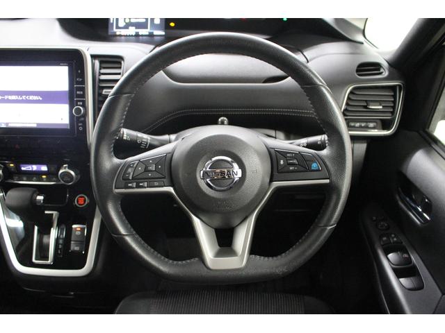 セレナ ハイウェイスター プロパイロットエディション 純正9型ナビゲーション プロパイロット フリップダウンモニター アラウンドビューモニター ETC 運転席助手席シートヒーター 衝突軽減ブレーキ 車線逸脱警報システム 両側電動スライドドア(29枚目)