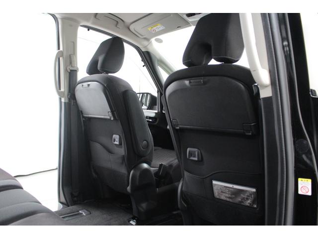 セレナ ハイウェイスター プロパイロットエディション 純正9型ナビゲーション プロパイロット フリップダウンモニター アラウンドビューモニター ETC 運転席助手席シートヒーター 衝突軽減ブレーキ 車線逸脱警報システム 両側電動スライドドア(52枚目)