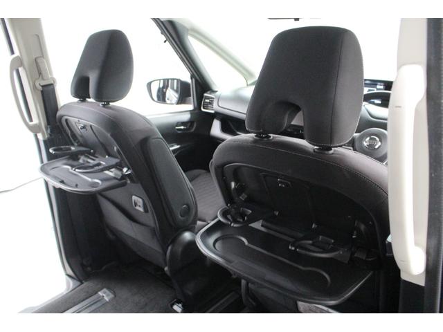 セレナ ハイウェイスター プロパイロットエディション 純正9型ナビゲーション プロパイロット フリップダウンモニター アラウンドビューモニター ETC 運転席助手席シートヒーター 衝突軽減ブレーキ 車線逸脱警報システム 両側電動スライドドア(53枚目)