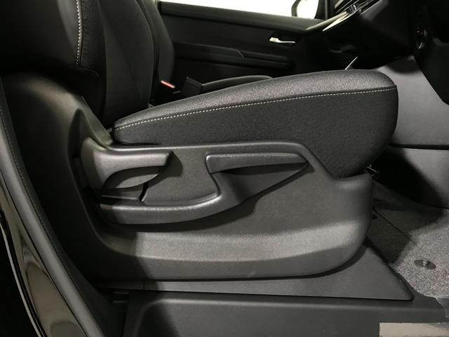 セレナ ｅ－パワー　ハイウェイスターＶ　登録済未使用車　１２．３型日産コネクトナビ　アラウンドビューモニター　ホットプラスパック　シートヒーター　ＥＴＣ２．０　アラウンドビューモニター　インテリジェントルームミラー　前後ドライブレコーダー（30枚目）