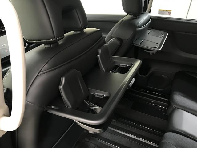 セレナ ｅ－パワー　ハイウェイスターＶ　登録済未使用車　１２．３型日産コネクトナビ　アラウンドビューモニター　ホットプラスパック　シートヒーター　ＥＴＣ２．０　アラウンドビューモニター　インテリジェントルームミラー　前後ドライブレコーダー（62枚目）