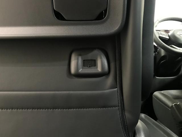 セレナ ｅ－パワー　ハイウェイスターＶ　登録済未使用車　１２．３型日産コネクトナビ　アラウンドビューモニター　ホットプラスパック　シートヒーター　ＥＴＣ２．０　アラウンドビューモニター　インテリジェントルームミラー　前後ドライブレコーダー（64枚目）