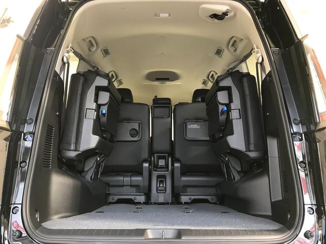 セレナ ｅ－パワー　ハイウェイスターＶ　登録済未使用車　１２．３型日産コネクトナビ　アラウンドビューモニター　ホットプラスパック　シートヒーター　ＥＴＣ２．０　アラウンドビューモニター　インテリジェントルームミラー　前後ドライブレコーダー（78枚目）