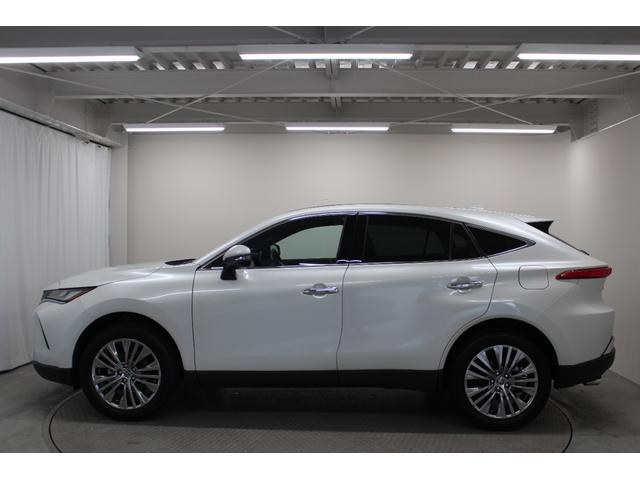 【主要装備】１２．３インチディスプレイオーディオ　ＪＢＬサウンド　パノラミックビューモニター　調光パノラマルーフ　デジタルインナーミラー　純正アルミホイール　レーダークルーズコントロール★