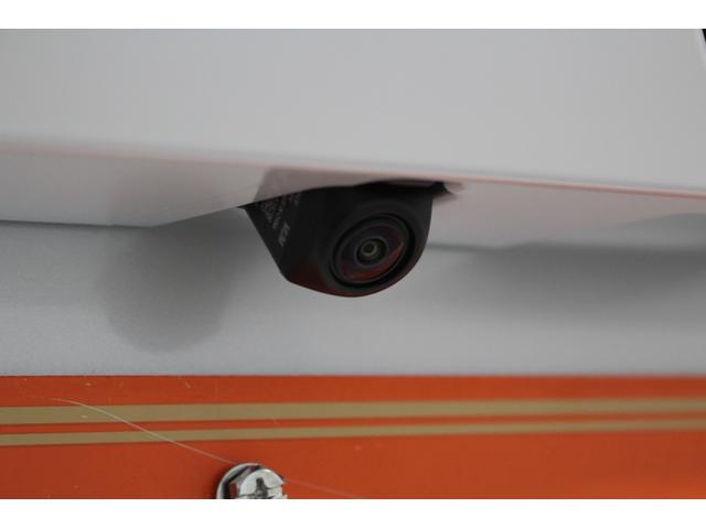 【主要装備】１２．３インチディスプレイオーディオ　ＪＢＬサウンド　パノラミックビューモニター　調光パノラマルーフ　デジタルインナーミラー　純正アルミホイール　レーダークルーズコントロール★