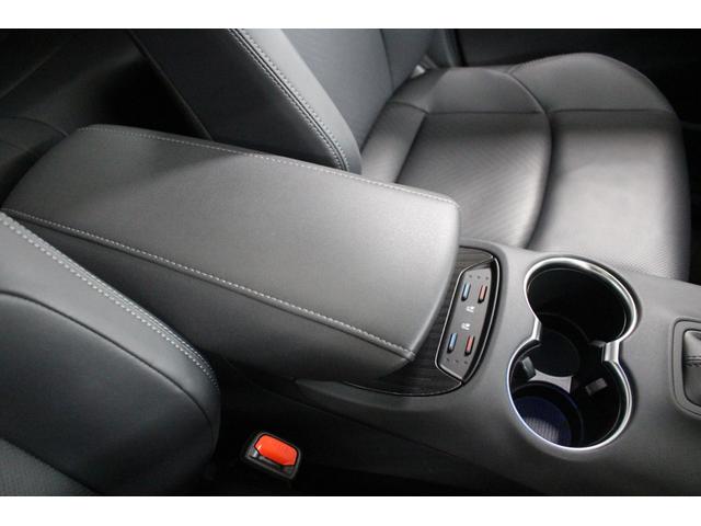 【車の森なかもず店】の営業時間は１０：００から１９：００までになります。定休日は火・水曜日（祝日除く）となりますので、ご注意ください。また週末は大変混み合う為、ご来店予約をお勧め致します★