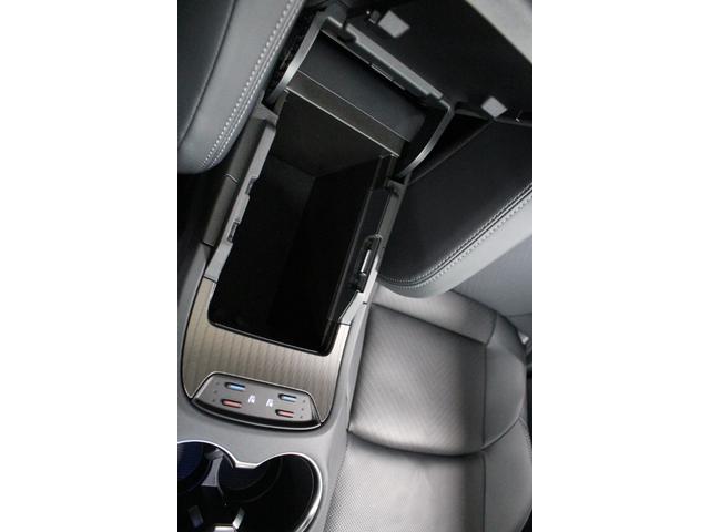 【車の森なかもず店】の営業時間は１０：００から１９：００までになります。定休日は火・水曜日（祝日除く）となりますので、ご注意ください。また週末は大変混み合う為、ご来店予約をお勧め致します★