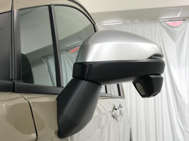 フリード ｅ：ＨＥＶクロスター　登録済未使用車　マルチビュー　シートヒーター　アダプティブクルーズ　後席サーキュレーター　衝突軽減ブレーキ　両側電動スライドドア　６人乗り　純正アルミ　ホンダセンシング　ブラインドスポット（19枚目）