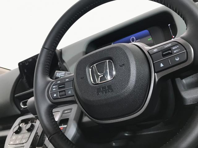 フリード ｅ：ＨＥＶクロスター　登録済未使用車　マルチビュー　シートヒーター　アダプティブクルーズ　後席サーキュレーター　衝突軽減ブレーキ　両側電動スライドドア　６人乗り　純正アルミ　ホンダセンシング　ブラインドスポット（51枚目）