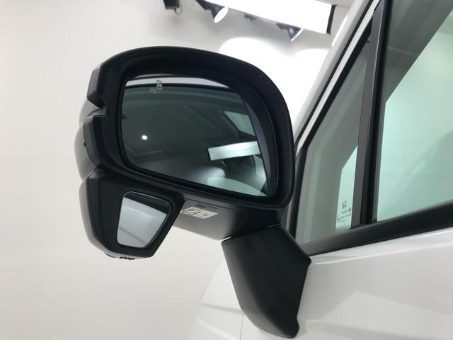 フリード e:HEVエアー EX 登録済未使用車 マルチビュー シートヒーター アダプティブクルーズ 後席サーキュレーター 衝突軽減ブレーキ 両側電動スライドドア 6人乗り 純正アルミホイール ホンダセンシング ブラインドスポット(20枚目)