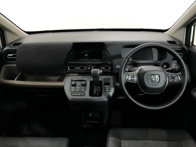 フリード e:HEVエアー EX 登録済未使用車 マルチビュー シートヒーター アダプティブクルーズ 後席サーキュレーター 衝突軽減ブレーキ 両側電動スライドドア 6人乗り 純正アルミホイール ホンダセンシング ブラインドスポット(67枚目)