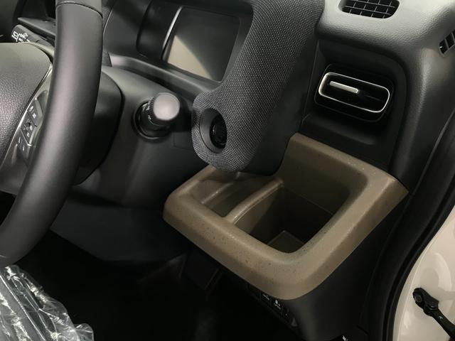 フリード エアー　ＥＸ　登録済未使用車　シートヒーター　アダプティブクルーズ　後席サーキュレーター　衝突軽減ブレーキ　両側電動スライドドア　６人乗り　純正アルミホイール　ホンダセンシング　ＬＥＤライト　コーナーセンサー（50枚目）