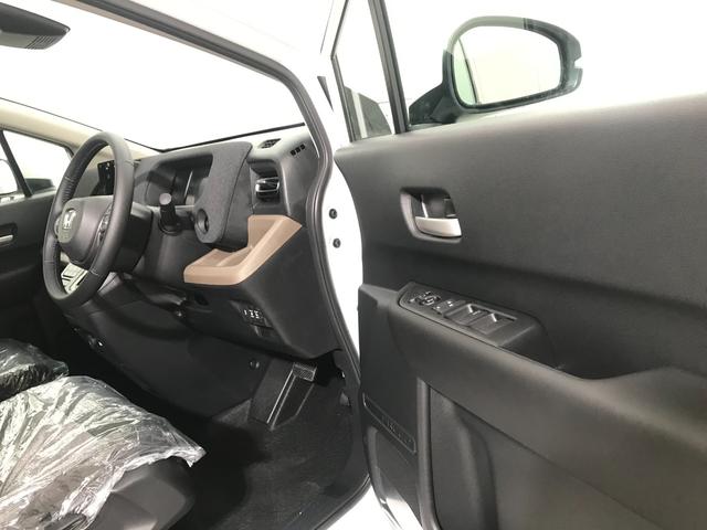 フリード エアー　ＥＸ　登録済未使用車　シートヒーター　アダプティブクルーズ　後席サーキュレーター　衝突軽減ブレーキ　両側電動スライドドア　６人乗り　純正アルミホイール　ホンダセンシング　ＬＥＤライト　コーナーセンサー（55枚目）