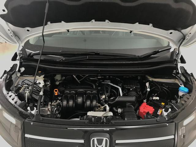 フリード エアー　ＥＸ　登録済未使用車　シートヒーター　アダプティブクルーズ　後席サーキュレーター　衝突軽減ブレーキ　両側電動スライドドア　６人乗り　純正アルミホイール　ホンダセンシング　ＬＥＤライト　コーナーセンサー（20枚目）