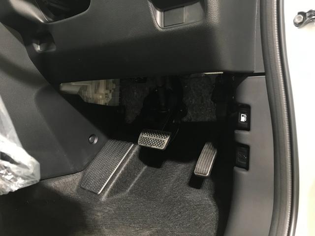 フリード エアー　ＥＸ　登録済未使用車　シートヒーター　アダプティブクルーズ　後席サーキュレーター　衝突軽減ブレーキ　両側電動スライドドア　６人乗り　純正アルミホイール　ホンダセンシング　ＬＥＤライト　コーナーセンサー（51枚目）