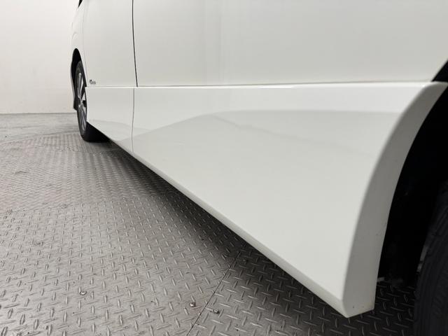 セレナ ハイウェイスター　純正９型メモリーナビ　フリップダウンモニター　プロパイロット　スマートルームミラー　衝突軽減ブレーキ　車線逸脱警報　ＬＥＤライト　アダプティブクルーズコントロール　電子ミラー（30枚目）