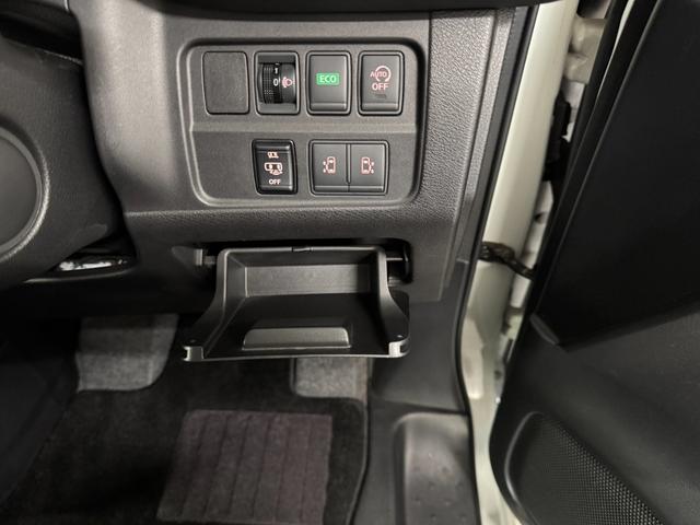 セレナ ハイウェイスター　純正９型メモリーナビ　フリップダウンモニター　プロパイロット　スマートルームミラー　衝突軽減ブレーキ　車線逸脱警報　ＬＥＤライト　アダプティブクルーズコントロール　電子ミラー（53枚目）