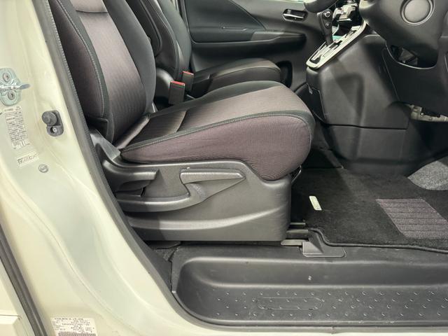 セレナ ハイウェイスター　純正９型メモリーナビ　フリップダウンモニター　プロパイロット　スマートルームミラー　衝突軽減ブレーキ　車線逸脱警報　ＬＥＤライト　アダプティブクルーズコントロール　電子ミラー（64枚目）