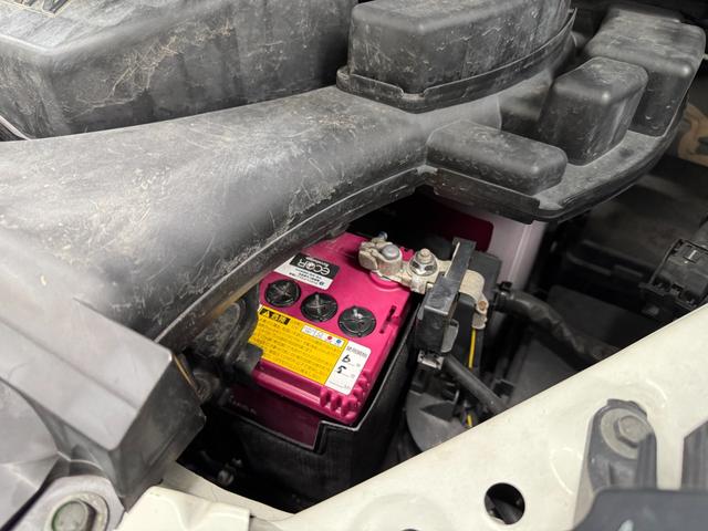 セレナ ハイウェイスター　純正９型メモリーナビ　フリップダウンモニター　プロパイロット　スマートルームミラー　衝突軽減ブレーキ　車線逸脱警報　ＬＥＤライト　アダプティブクルーズコントロール　電子ミラー（71枚目）