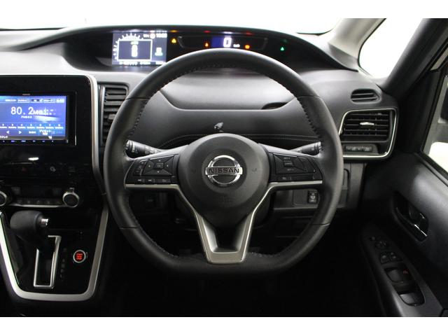 店内ではセルフドリンクサービスや、ポップコーン、アイスバー、本格的コーヒーマシンも設置していますので、快適にお過ごしいただけます★