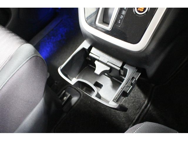 自動車保険と連動するドライブレコーダーも人気があります★