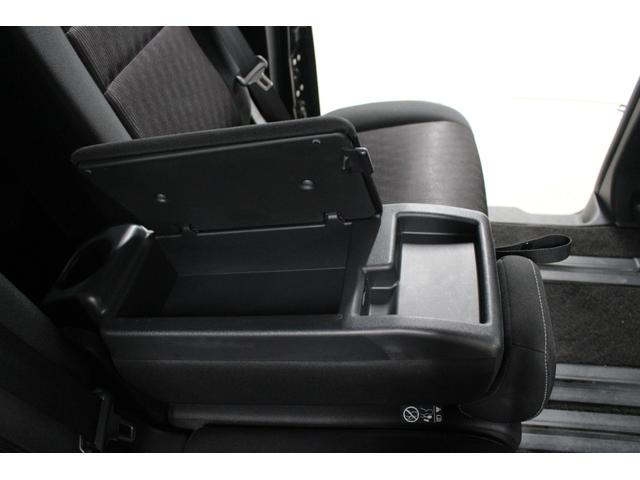 【車の森なかもず店】の営業時間は１０：００から１９：００までになります。定休日は火・水曜日（祝日除く）となりますので、ご注意ください。また週末は大変混み合う為、ご来店予約をお勧め致します★