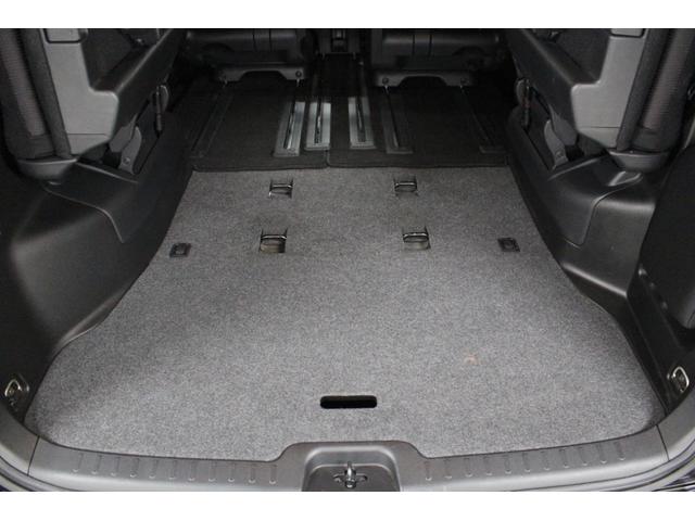 【車の森なかもず店】の営業時間は１０：００から１９：００までになります。定休日は火・水曜日（祝日除く）となりますので、ご注意ください。また週末は大変混み合う為、ご来店予約をお勧め致します★