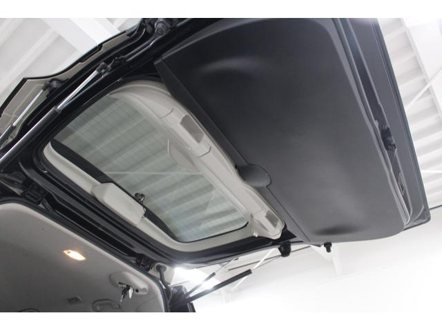 【車の森なかもず店】の営業時間は１０：００から１９：００までになります。定休日は火・水曜日（祝日除く）となりますので、ご注意ください。また週末は大変混み合う為、ご来店予約をお勧め致します★