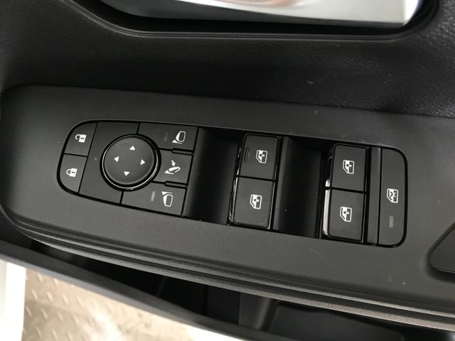 セレナ ｅ－パワー　ハイウェイスターＶ　登録済未使用車　１２．３型日産コネクトナビ　アラウンドビューモニター　ＥＴＣ２．０　アラウンドビューモニター　インテリジェントルームミラー　前後ドライブレコーダー　プロパイロット　ＬＥＤライト（32枚目）