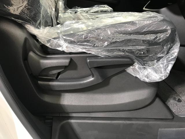 セレナ ｅ－パワー　ハイウェイスターＶ　登録済未使用車　１２．３型日産コネクトナビ　ホットプラスパック　アラウンドビューモニター　ＥＴＣ２．０　アラウンドビューモニター　インテリジェントルームミラー　前後ドライブレコーダー　プロパイロット（28枚目）