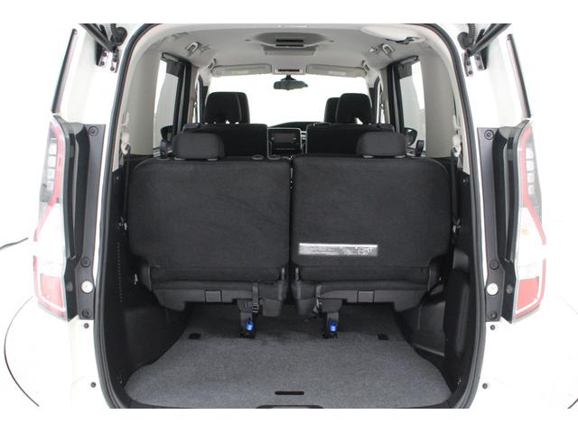 セレナ ハイウェイスターV 純正メモリーナビ フリップダウンモニター アラウンドビューモニター 両側電動スライドドア LEDライト 衝突軽減ブレーキ 車線逸脱警報システム オートライト 純正アルミホイール(62枚目)