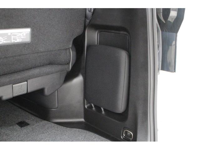 セレナ ハイウェイスターV 純正メモリーナビ フリップダウンモニター アラウンドビューモニター 両側電動スライドドア LEDライト 衝突軽減ブレーキ 車線逸脱警報システム オートライト 純正アルミホイール(63枚目)