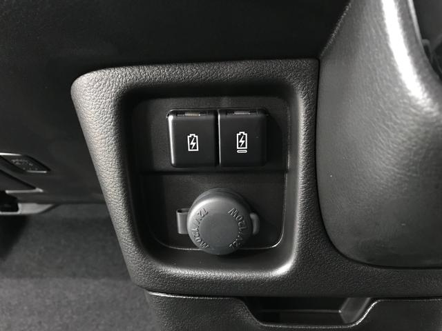 ソリオ ハイブリッドＭＺ　全方位モニター付きメモリーナビゲーション　アダプティブクルーズコントロール　運転席助手席シートヒーター　天井サーキュレーター　ヘッドアップディスプレイ　両側電動スライドドア（56枚目）